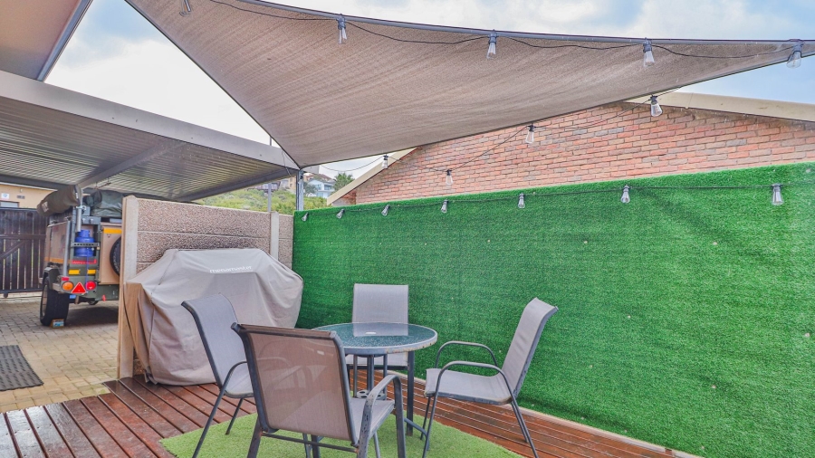 4 Bedroom Property for Sale in Dana Bay Western Cape